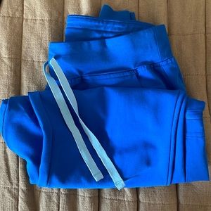 FIGS size Medium Zamora bottoms